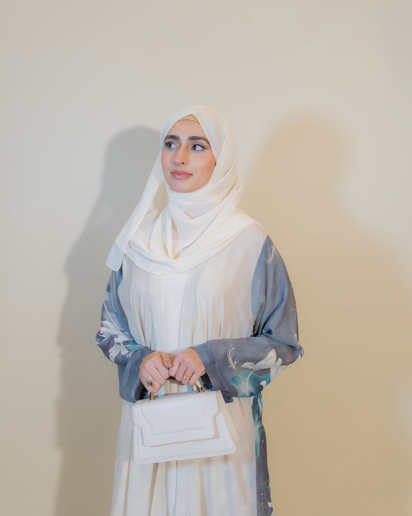 Bloom Abaya